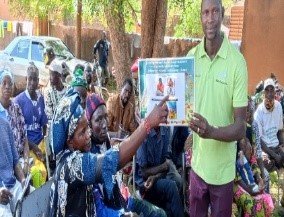 Approche Groupe de Réflexion et d’Action (GRA), centralisée sur les FEFA (femmes enceintes et allaitantes) et les enfants de 6 à 24 mois ; Les objectifs de l’approche à Mopti, Tombouctou, Sikasso, Koulikoro et Dioïla formation des membres gra san 2