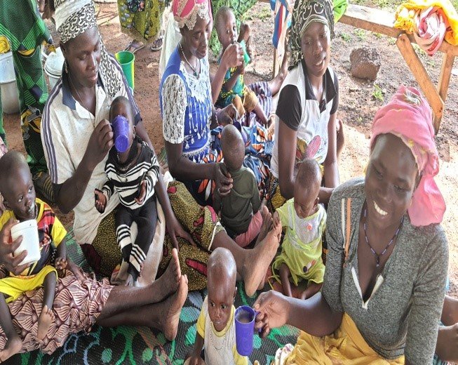 Approche Déviance Positive/Foyer, focalisée uniquement sur les enfants de 6 à 36 mois (indice poids/âge) à Koro, San, Bla, Koutiala, et dans la Commune V district de Bamako foyer de nutrition pour enfants de 06 à 24 mois